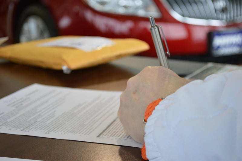 Signature po exemple : 3 modèles efficaces pour vos documents en 2026